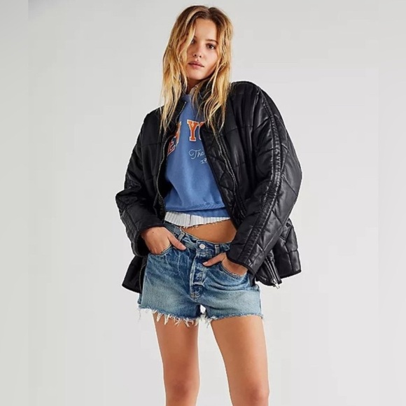 LIKE NEW! Free People Dolman Quilted Vegan Leather Jacket Black Womens Size L - Picture 8 of 9